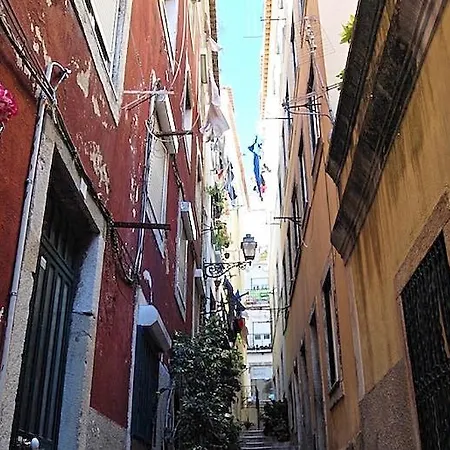 Apartment Alfama Typical Beco Dos Ramos Lisbon